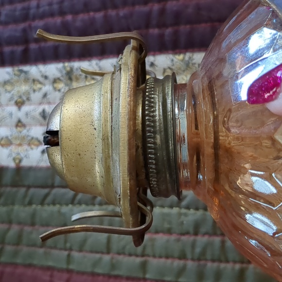 Vintage Jeanette Glass Co. Carnival glass Hex Optic pattern oil lamp - Picture 11 of 14